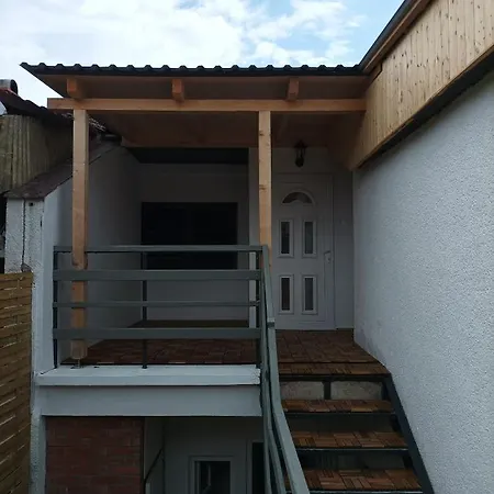 Lejlighed Lofti Apartman