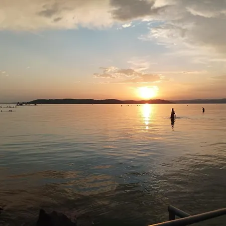 Daire Lofti Apartman Zamárdi